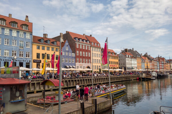 Best International Online Brokers in Denmark